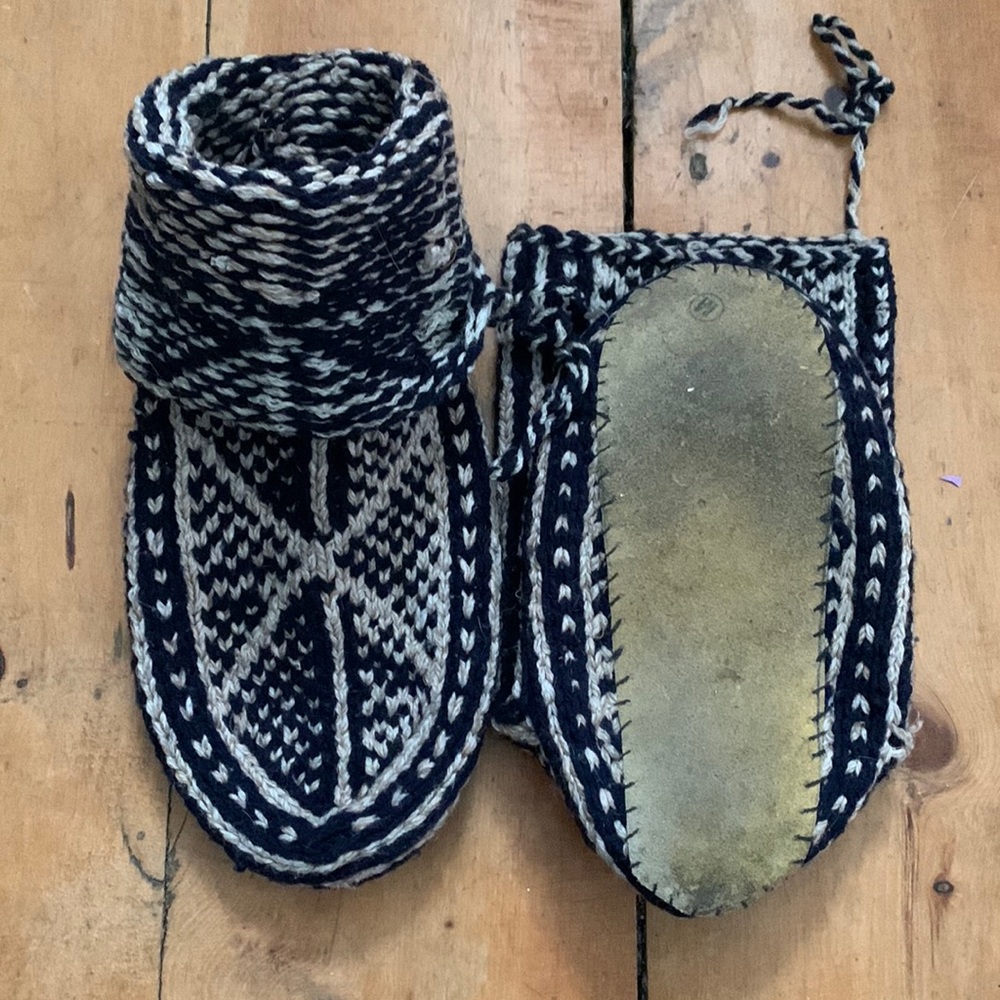 Hand knit slipper boots